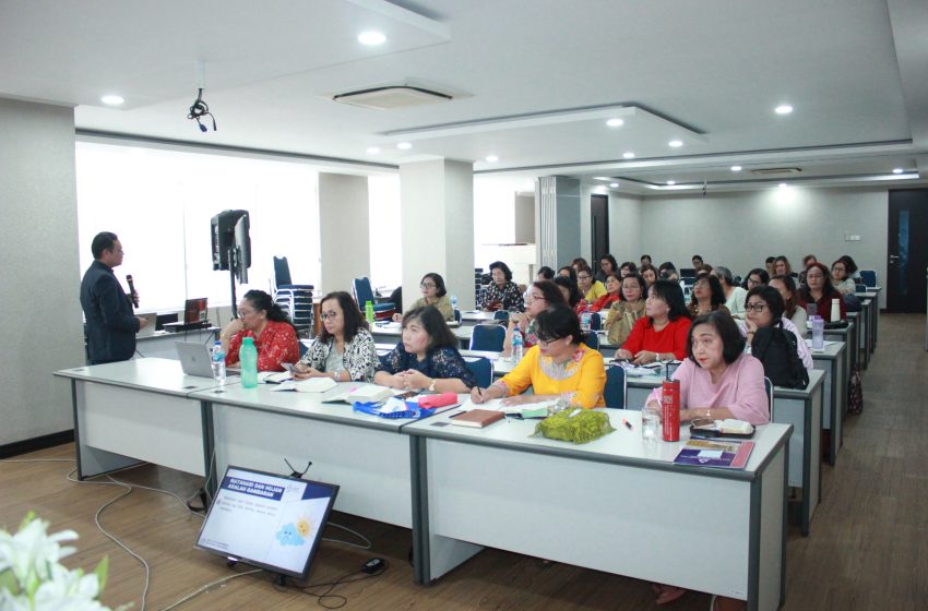  Sekolah Alkitab Perempuan Gelar Kuliah Umum di Kantor Distrik DKI Jakarta