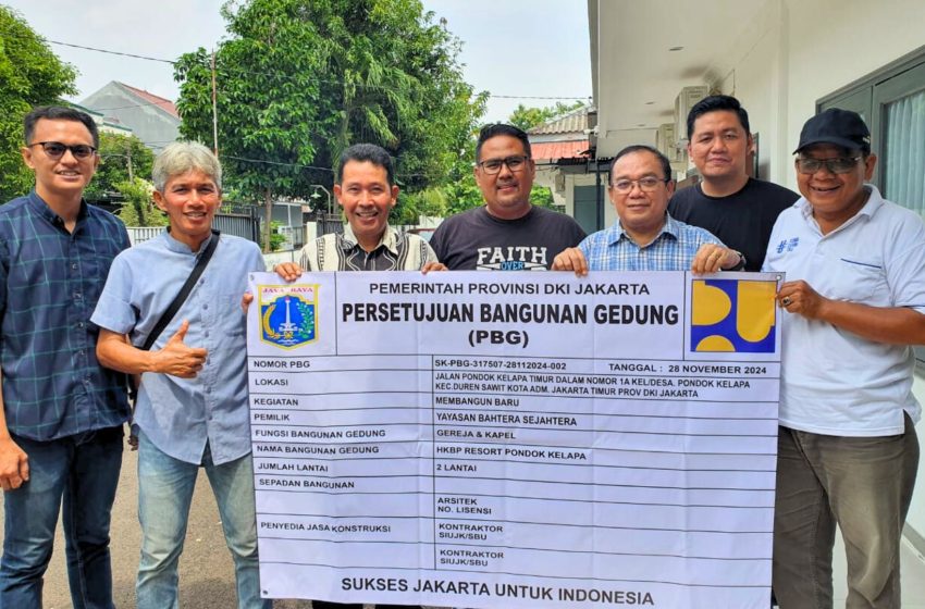  Segera Miliki Bangunan, HKBP Pondok Kelapa Terima Spanduk PBG Gereja dari Pemprov Jakarta